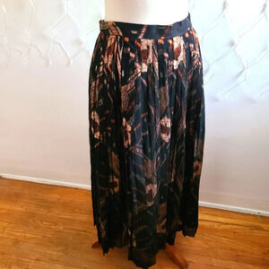 Vintage Black Metallic Skirt / Saks Fifth Avenue / Size 12